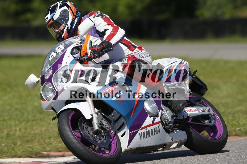 /Archiv-2024/29 12.06.2024 MOTO.CH Track Day ADR/Gruppe blau/43